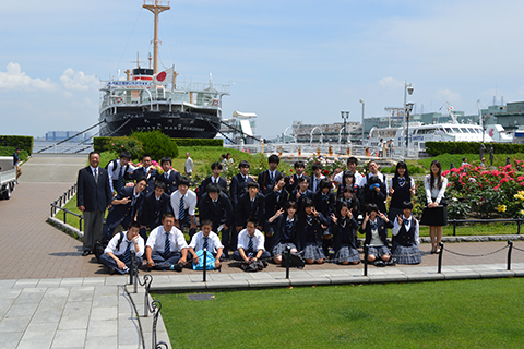 第１学年社会見学（横浜）